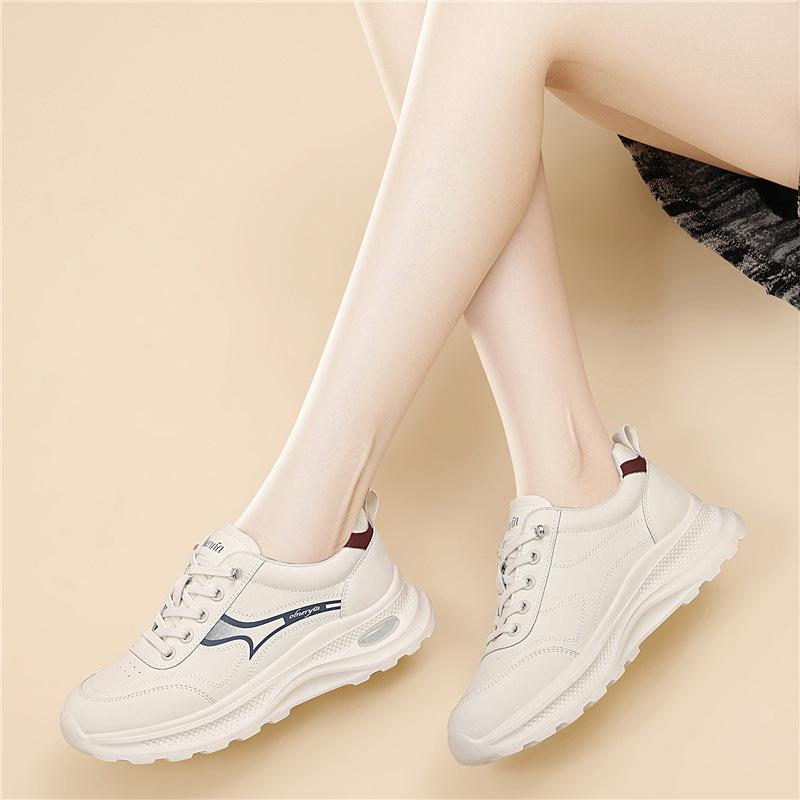 Little white shoes heightened thick-soled casual daily new outer wear sports shoes soft soles not tired feet dad shoes women's shoes