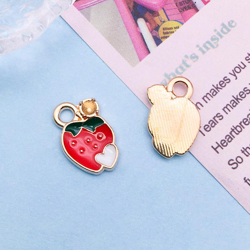 

Strawberry Drop Oil Pendant: 12-Piece KC Gold Base 3D Keychain Bracelet Charm Set