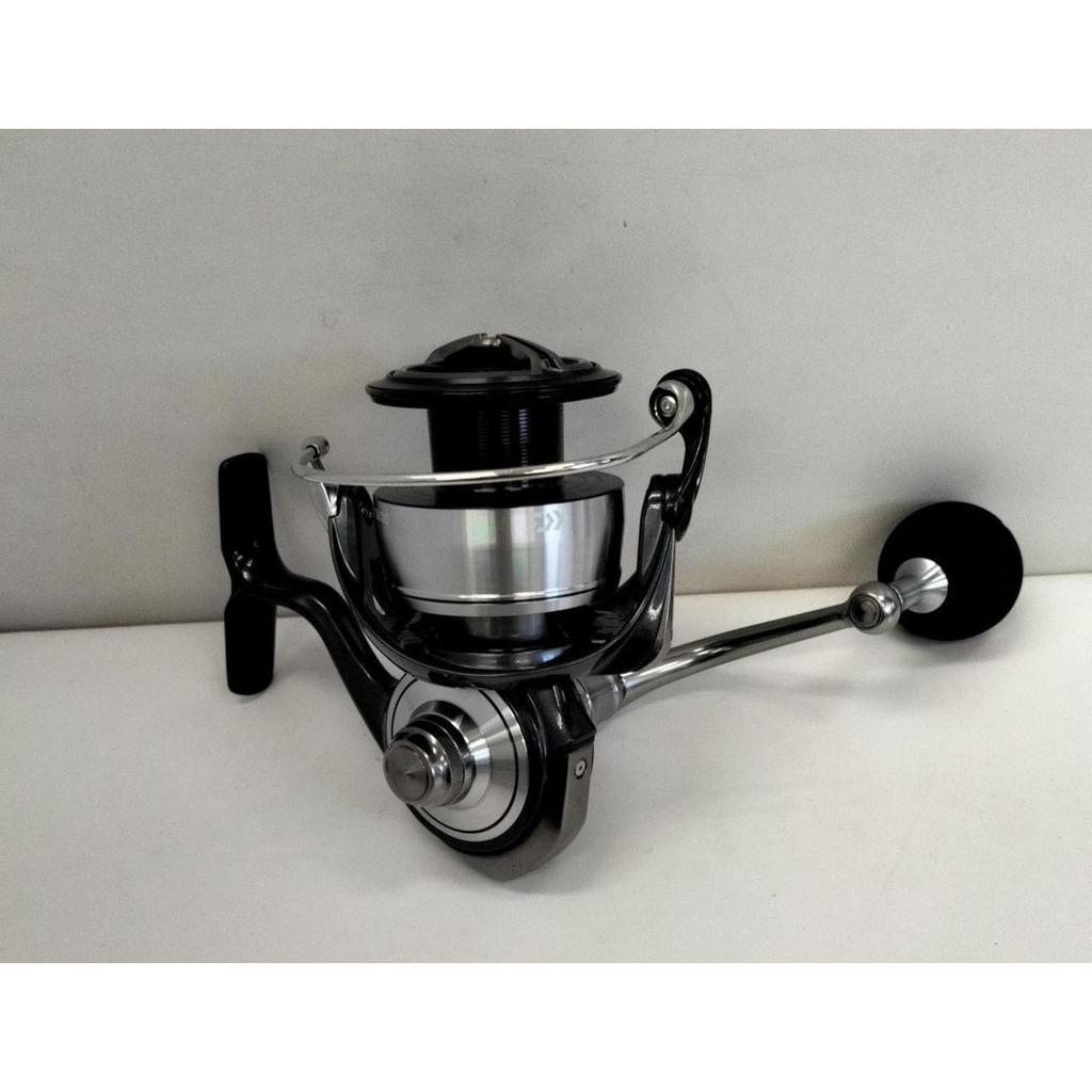 Used DAIWA 24CERTATE LT5000D spinning reel