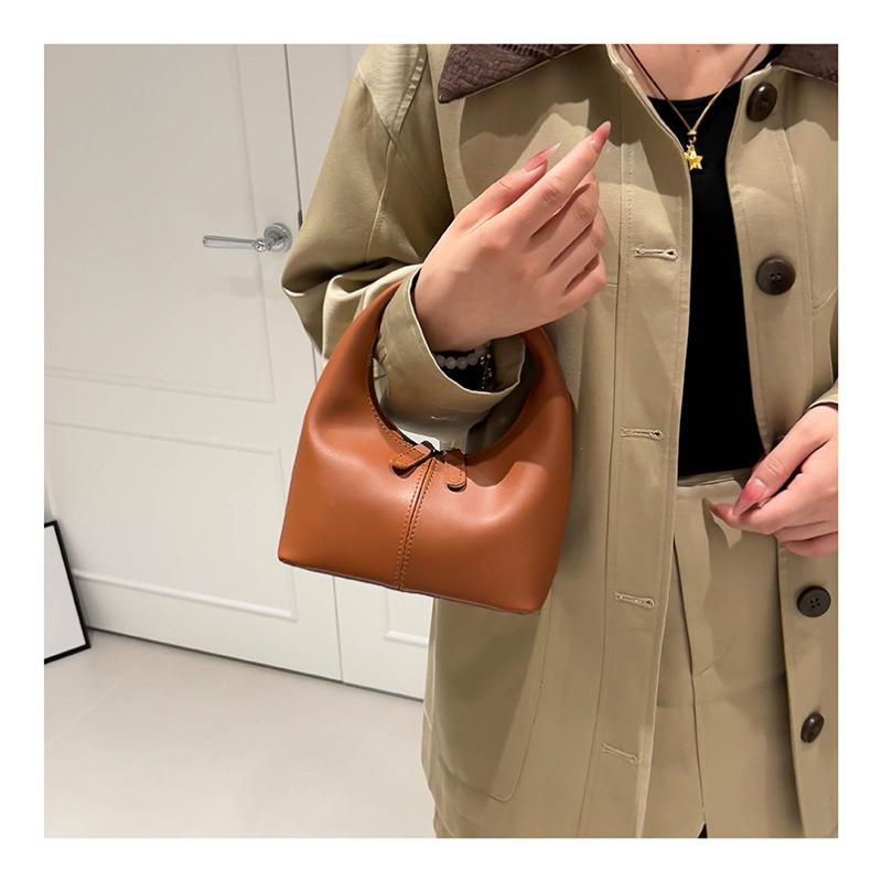 New Vintage Faux Leather Shoulder Bag, Small Dumpling Crossbody Purse, Soft Handbag with Zipper Closure