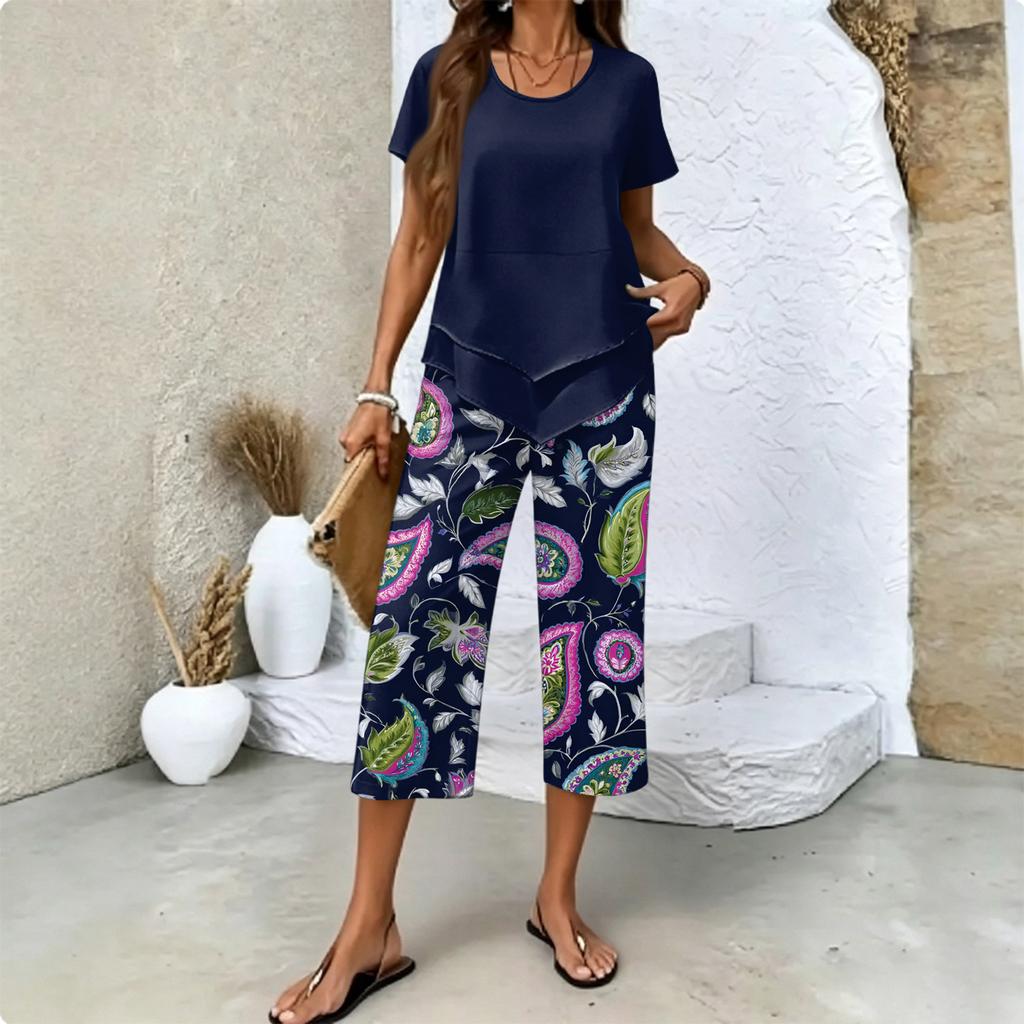 Women's Casual Short Sleeve Printed T-Shirt and Pants Set - Round Neck Summer Top with 3/4 Length Bottoms - Fashionable Outfit for Women