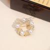 Exquisite Style Imitation Pearl Diamond Interwoven Flower Wreath Brooch Lights Up Fashionable Outfits Showing Noble Temperament