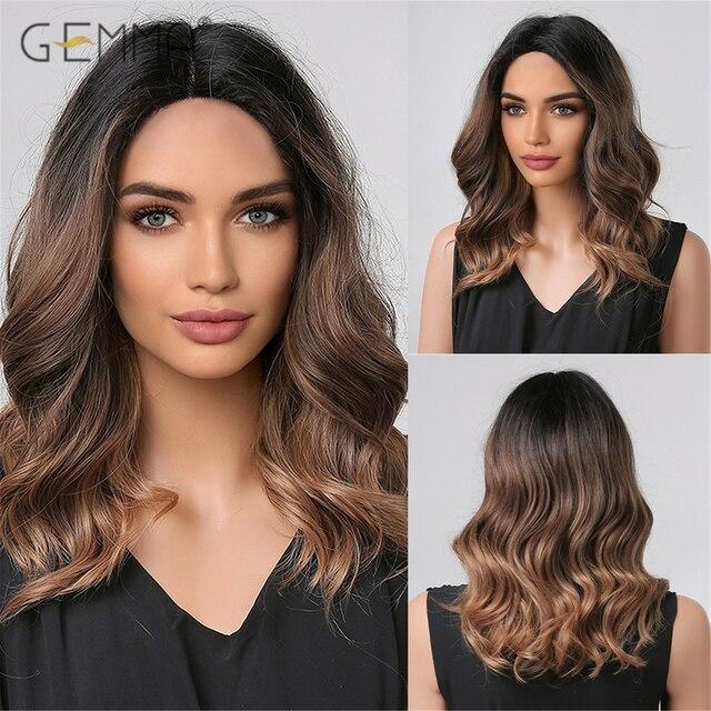 Krátká Bob vlnitá Světle fialová Cosplay paruka do vlasů s ofinou Syntetické rameno Dlouhé halloweenské paruky pro ženy Přirozeně odolné vůči teplu