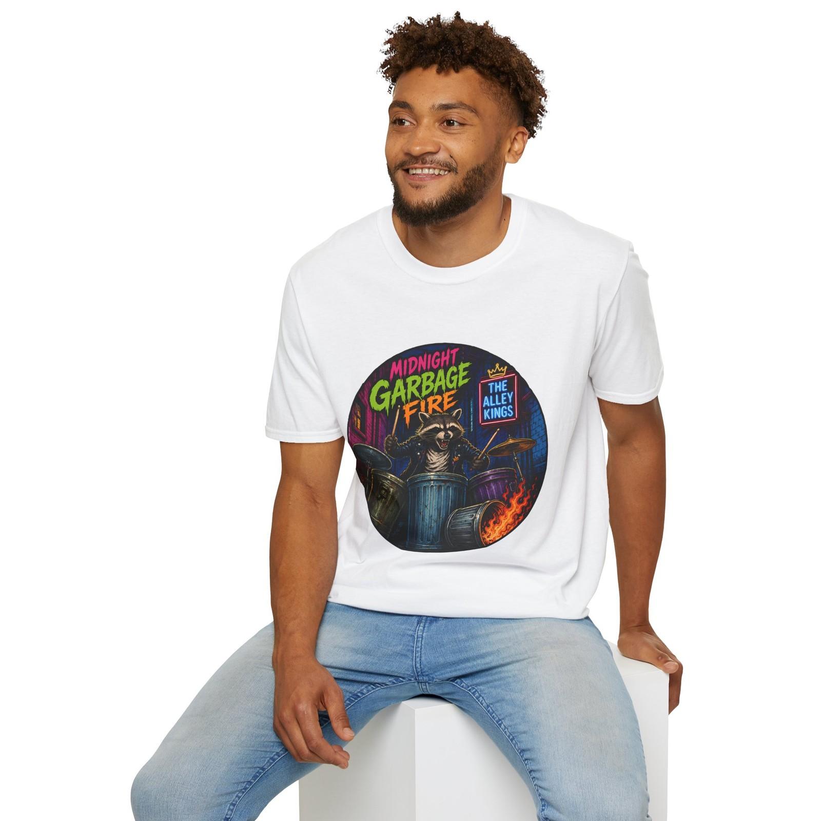 Raccoon Drummer Garage Rock Punk Animal Neon Music Unisex Softstyle T-Shirt S разноцветный
