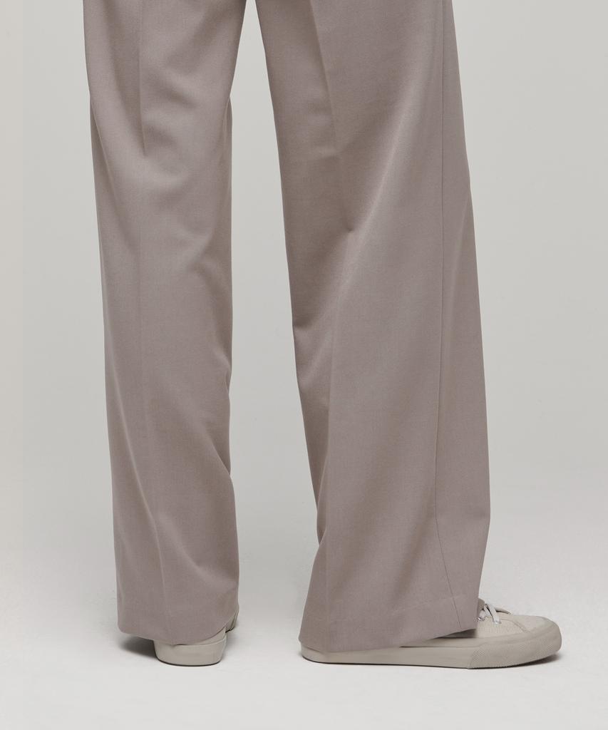 MUSINSA STANDARD WOMAN Women'S Low-Rise Wide Slacks [Grayish Beige]