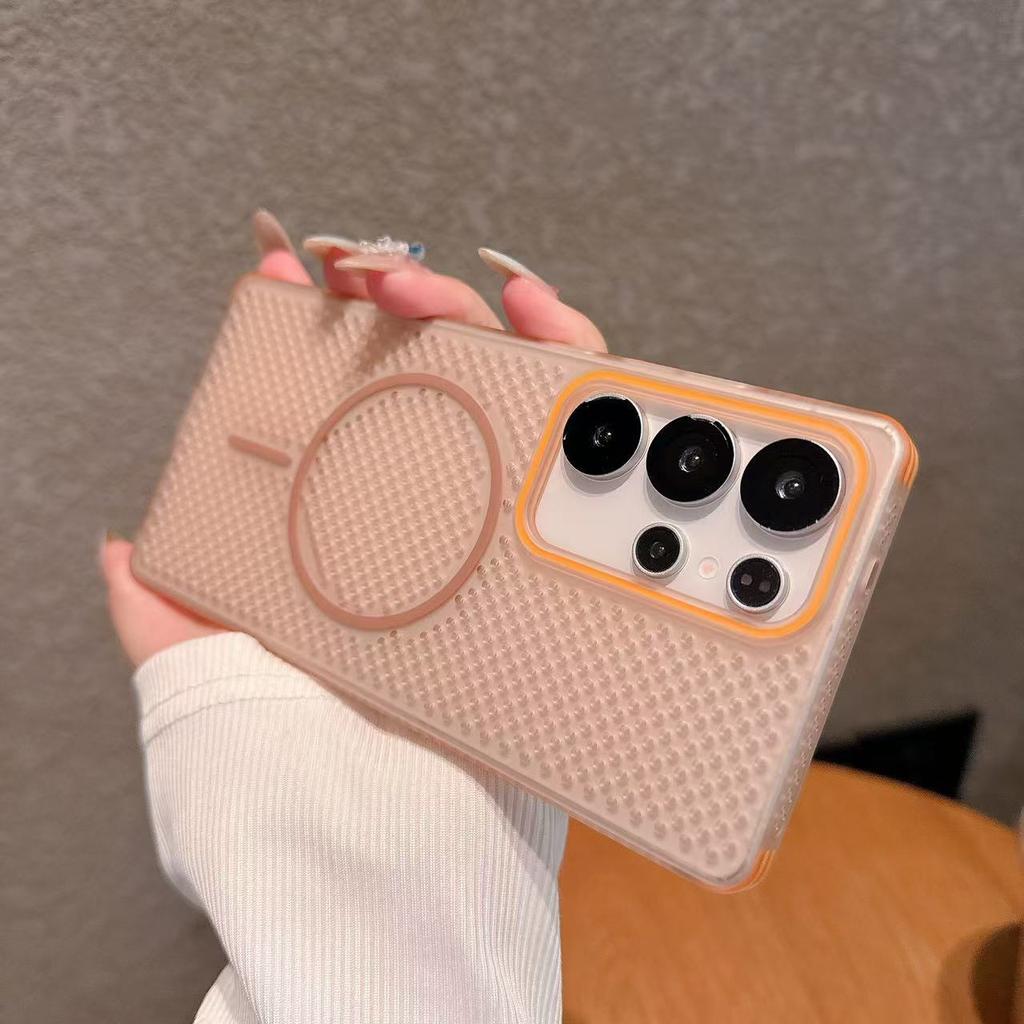 Suitable for Samsung S25 Ultra Thin Magnetic Suction Phone Case S24 Breathable Ice Permeable Ultra Thin Heat Dissipation Skin Sensing Protective Case