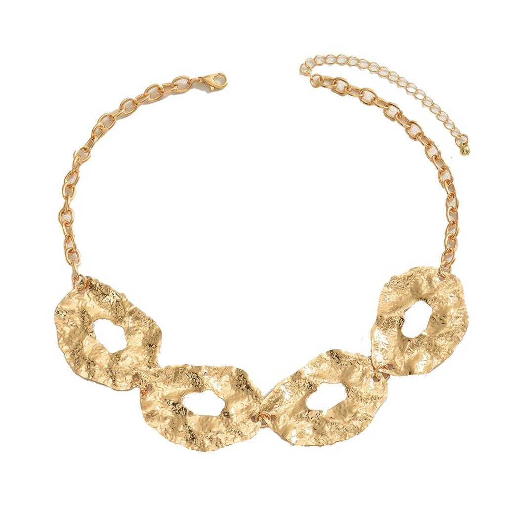 Geometrische Mode Unregelmäßige Metall Halskette frauen Plissee Design Sinn frauen Schlüsselbein Kette Vielseitige Artikel