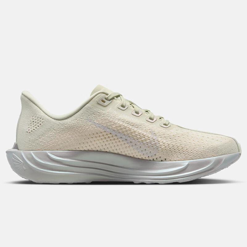 Nike Women's Pegasus Plus Cushioning Running Shoes