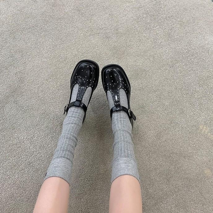 Sheepskin version~ 2025 new miu wind one-word buckle with Mary Jane loafers women's platform JK socks with small leather shoes