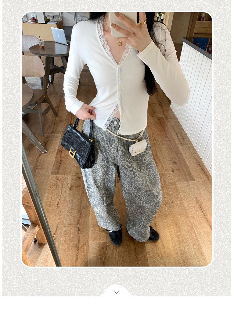 Elegant V-Neck Korean Style Knit Cardigan with Lace Trim for Women, Slimming Autumn Long-Sleeve Top