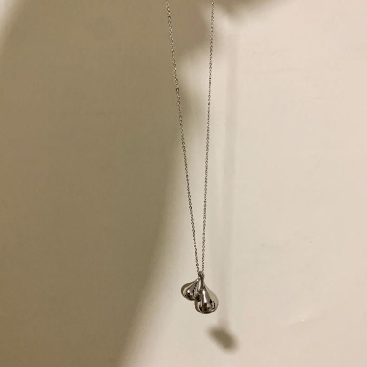 Sophisticated Black Heart Rope Necklace Featuring a Simple Alloy Pendant Multifuntional Fashion Accessory for Daily