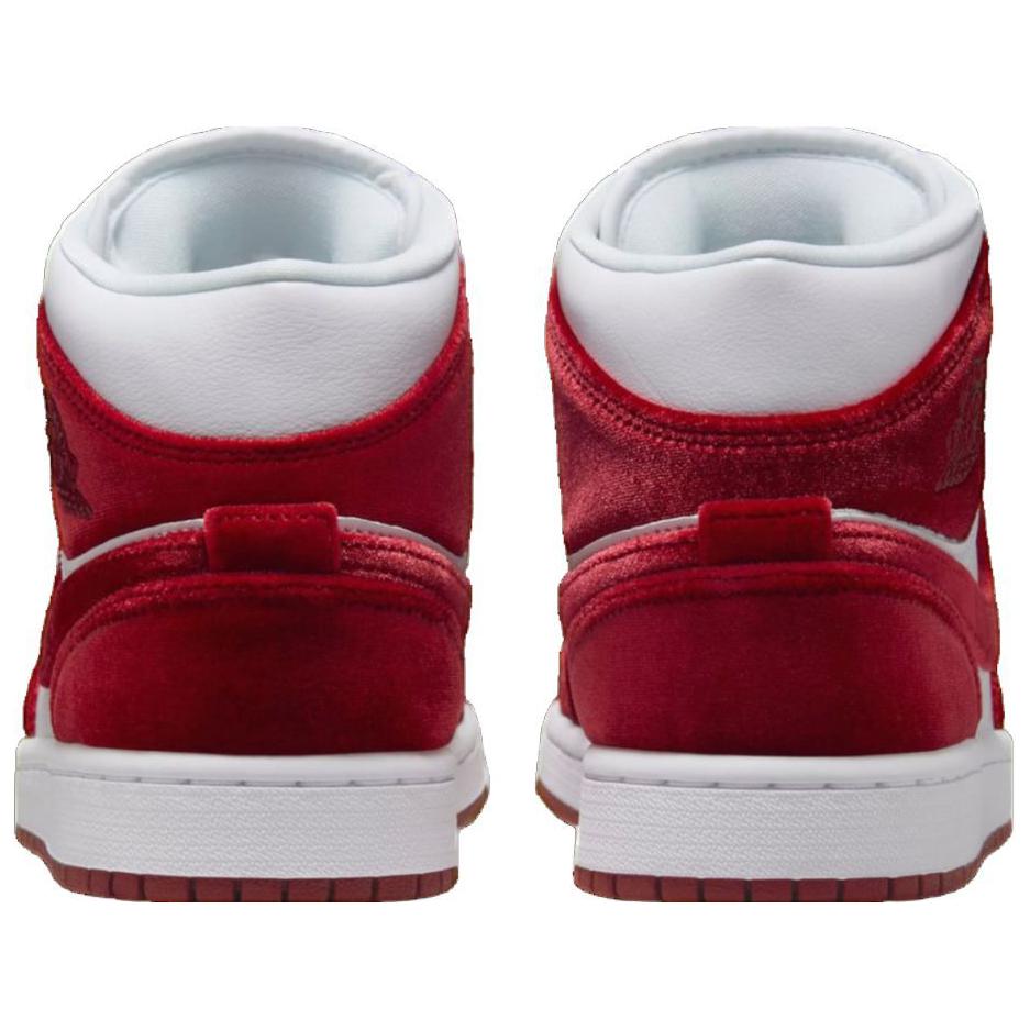 Dámské tenisky Air Jordan 1 Mid Red Velvet Bílá Černá Týmově červená FZ3334-100