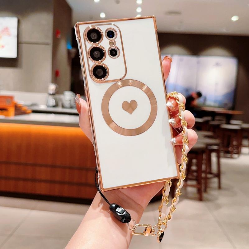 Jednobarevné pouzdro ve tvaru srdce z měkkého TPU s magnetickým zapínáním pro Samsung Galaxy S25 Ultra S24 FE S23 Plus S22 s náramkem, nárazuvzdorné, tenké, s podporou bezdrátového nabíjení, kryt na telefon