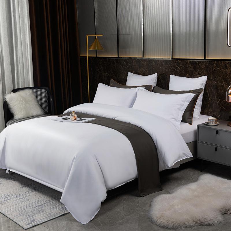 Hotel-Grade White Polyester Cotton 3-Piece Fitted Sheet Bedding Set for Inn or Homestay
