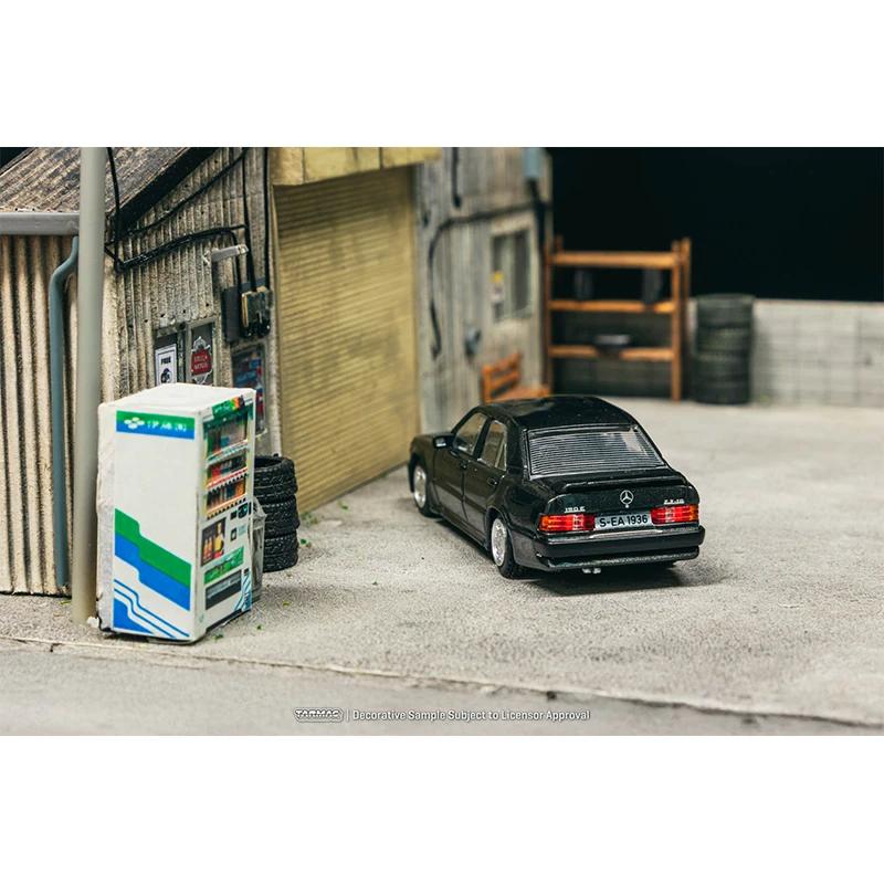 In Stock TW 1:64 Mercedes Benz 190 E 2.3 16 Blue Black Metallic Collection Toys Diecast Car Model Tarmac Works