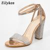 Mode Eilyken Modedesign Kristall Damen Sandalen Quadratischer Absatz Peep Toe Schnallenriemen Hochzeit Damen Schuhe Zapatos De Mujer
