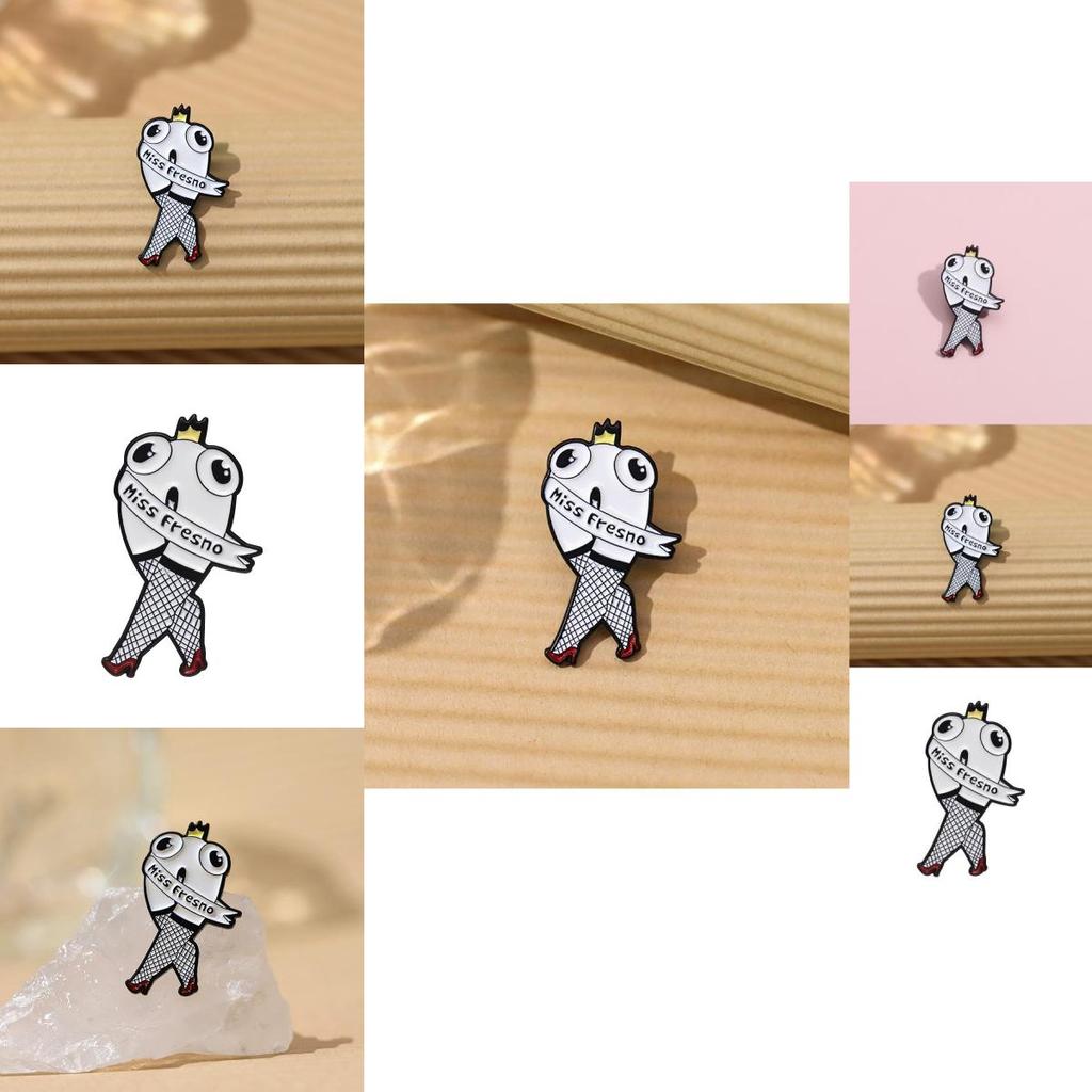 Creative Crowned Big Eye Long Leg Character Brooch Charming Metal Pin Accessory