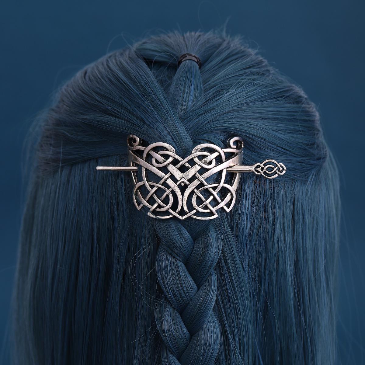 Viking Style Celtic Knot Hairpin: Retro Nordic Fashion for Parties A0860