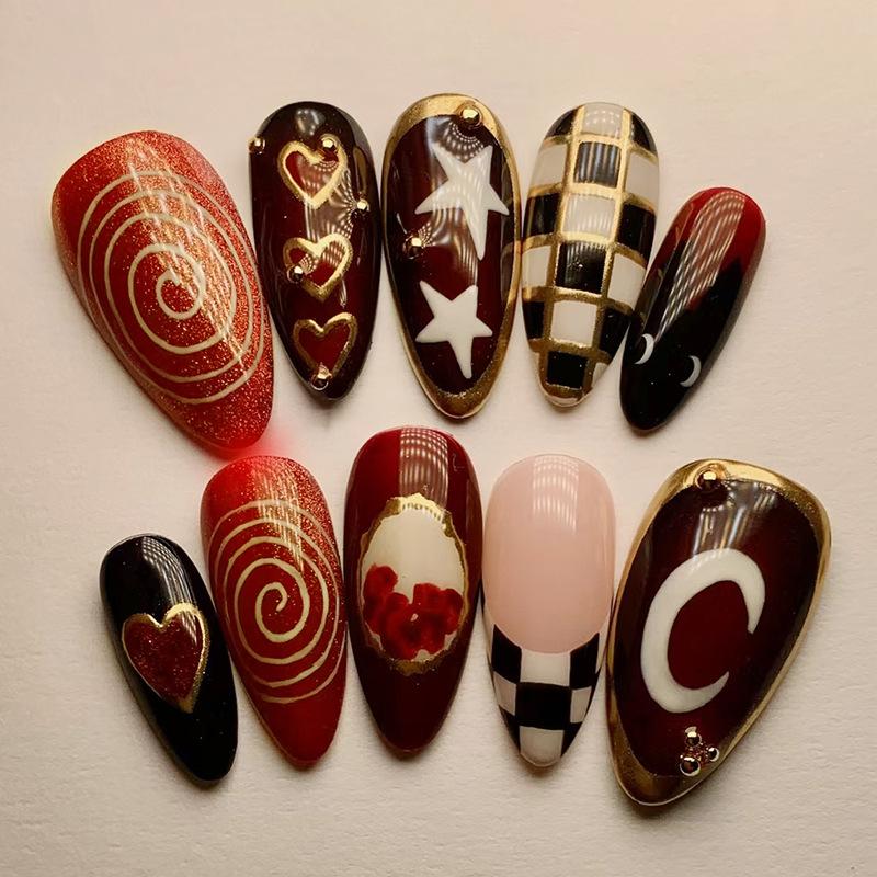 

24PCS Silver Swirl Fake Nails Art Sweet Cool Roses Rabbit Ripples French Press on Nails Full Cover Red Heart Almond False Nails