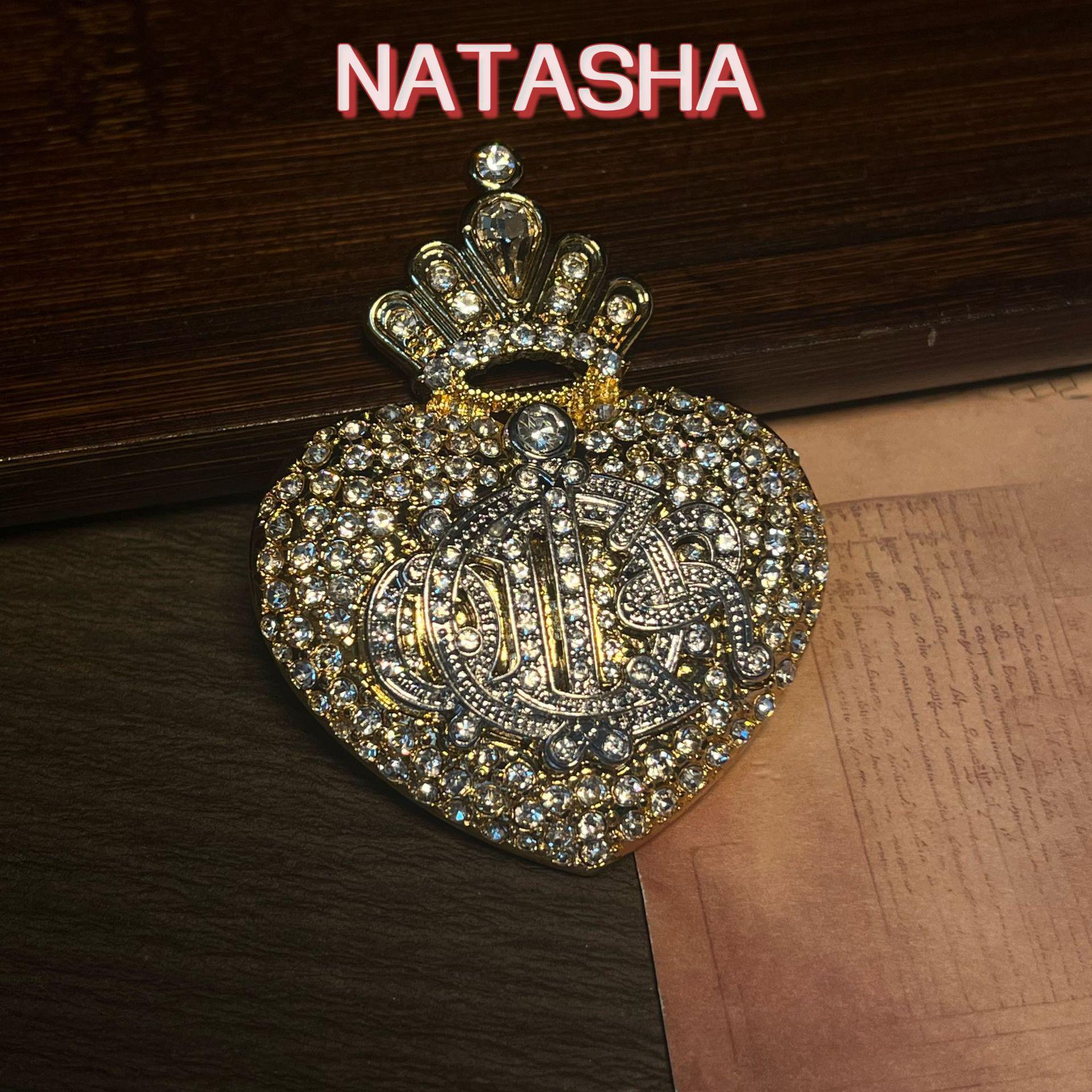 

Vintage Diamond Heart Crown Brooch - Gold-Plated Women s Accessory