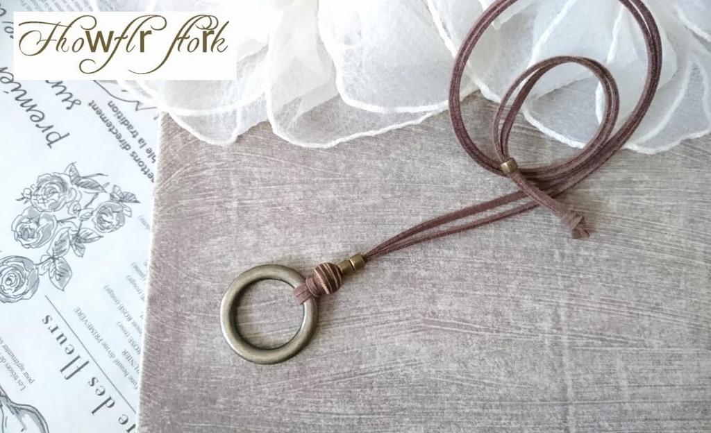 Leather Necklace Chic patterned beaded antique gold ring necklace glasses glasses holder for men and made in [flower storm] (Flower Storm) (glasses
