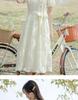Retro Sommerkleid mit Puffärmeln, Schleifenbändern und taillierter Taille