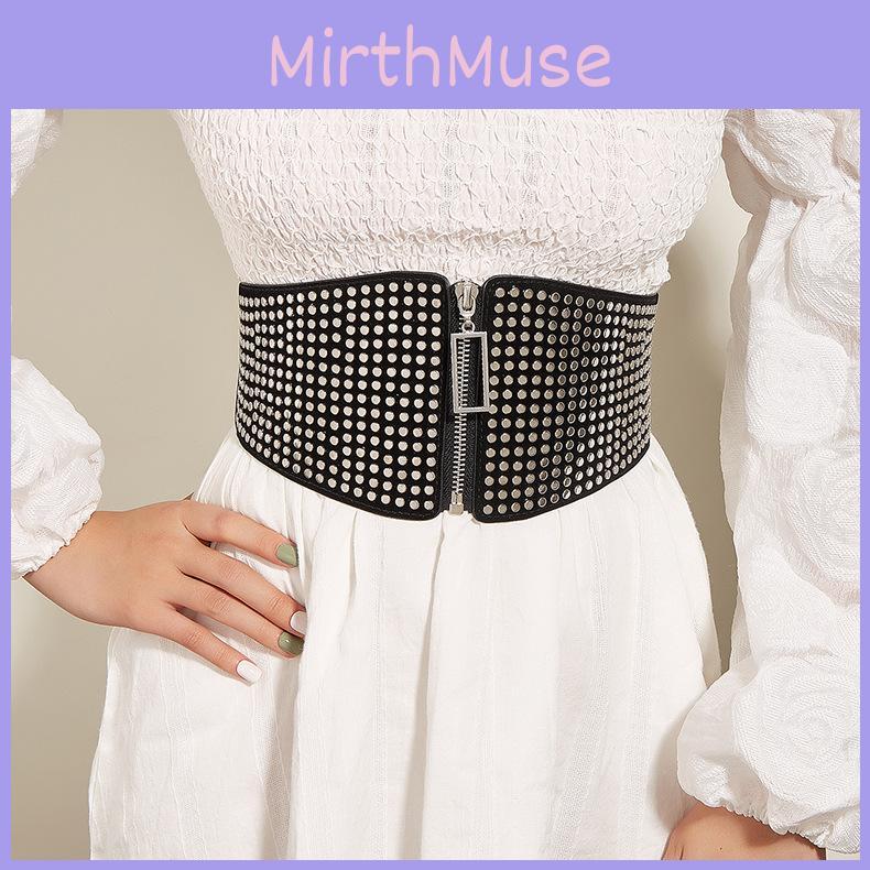Trendy Retro Waist Belt For Women With Multiple Small Nails And Metal Fastener