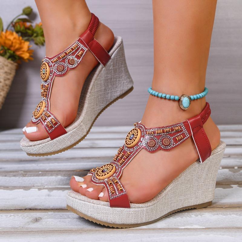 

Plus Size Heels Summer New Round Toe Open Toe Rhinestone Platform Slide-proof Heel Sandals 36 красный