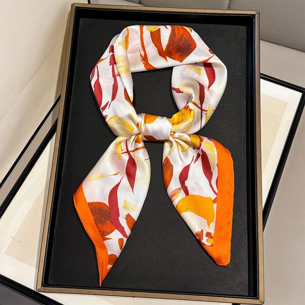 New retro small square scarf silk scarf women's headscarf spring and summer matching shirt professional decoration neck protection scarf small scarf