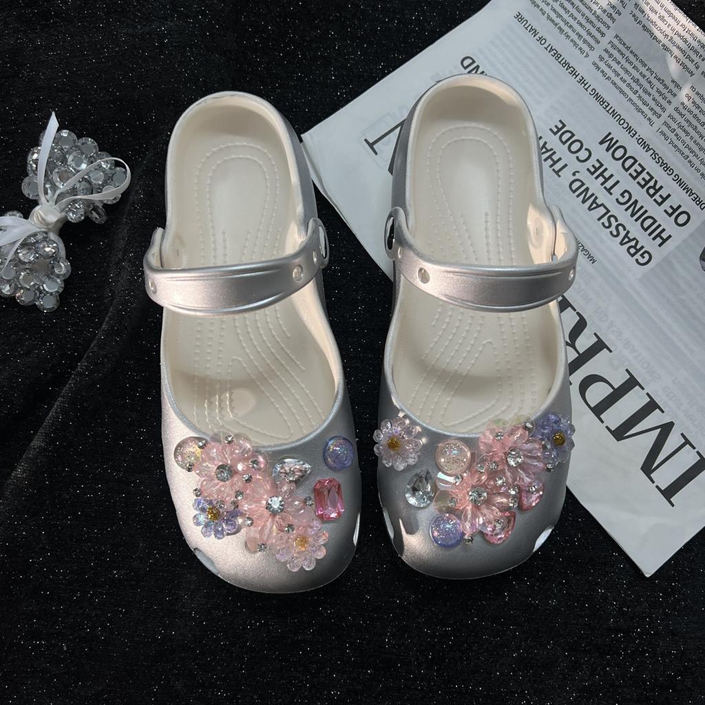 Good-Looking Pink Fairy Flower Cluster Ballet Hole Shoes Summer Women'S Cool Slippers Bag Head Wear Non-Slip Casual Sandals