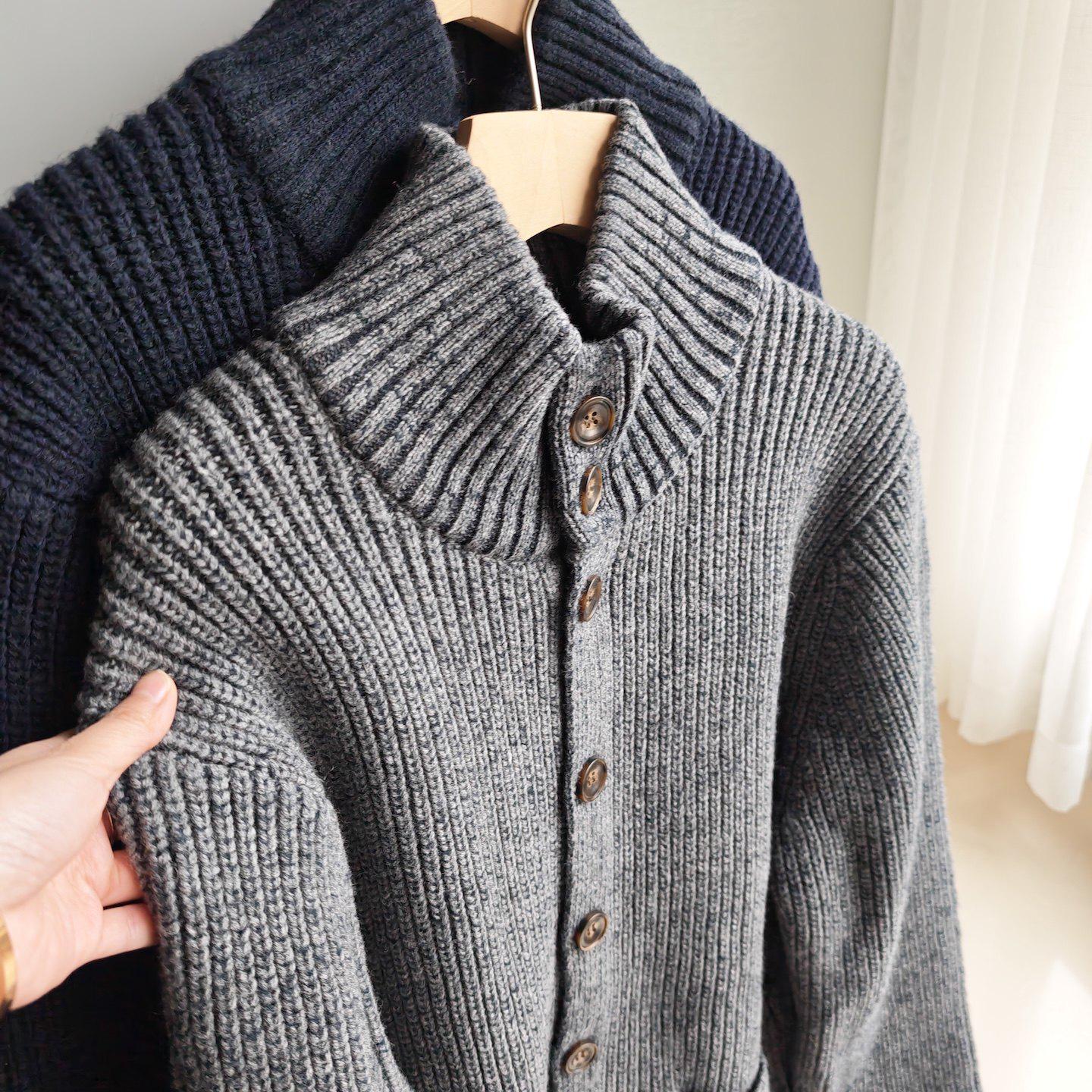 Толстый шерстяной мужской литературный повседневный вязаный кардиган-свитер пальто для зимы Large серый 6800₽