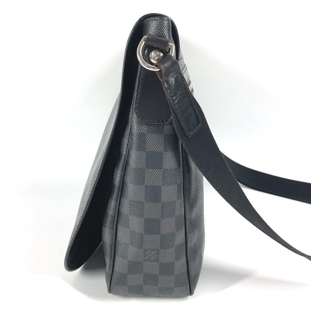 Louis Vuitton N58033 Damier Graphite Daniel GM Crossbody Messenger Shoulder Bag