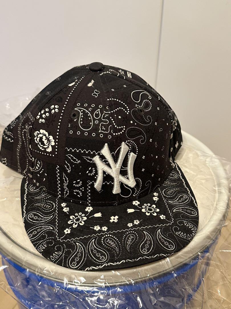 

[USED] KITH new era bandana print black cap, size 7 5/8