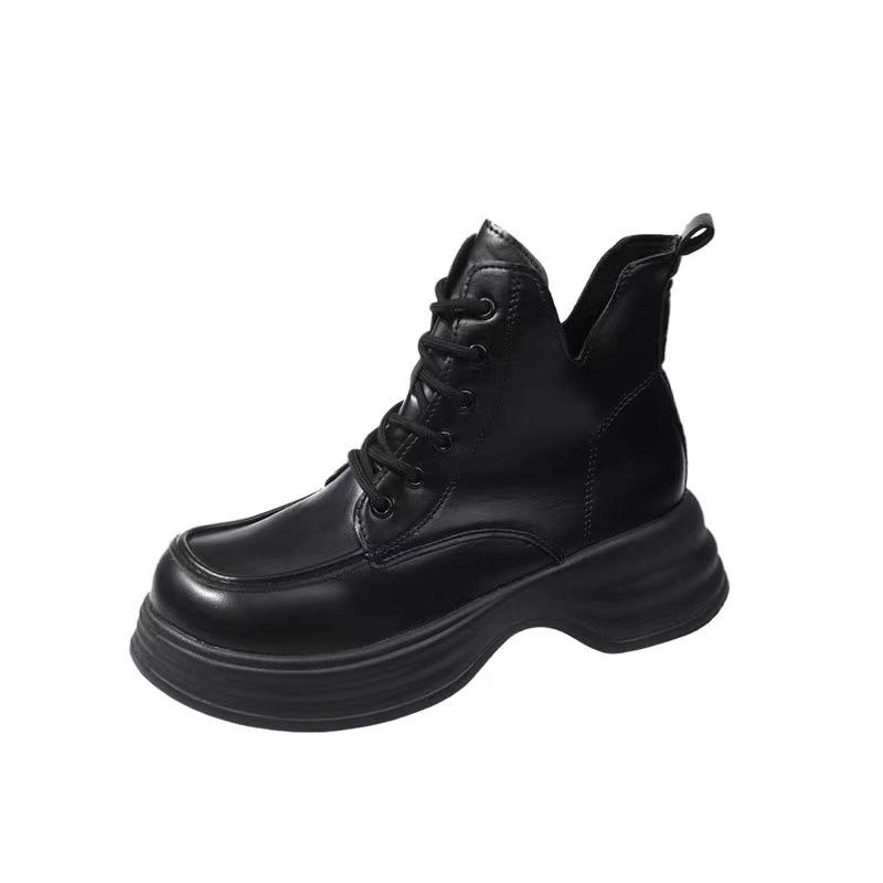 Martin boots women's 2025 new popular autumn British style thick-soled heightened feet small fried street short boots spring and autumn single boots