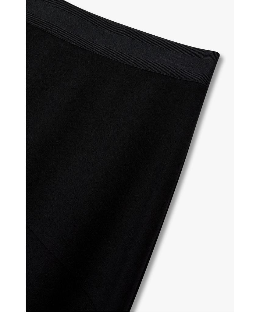Bobeu Line Detail Flare Skirt_Black_7156335002