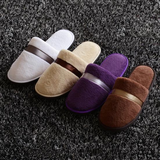 

Унисекс домашние утепленные нескользящие туфли из кораллового флиса с закрытым носком на плоской подошве, гостиничные тапочки
