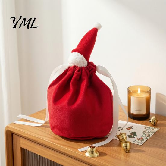 Decorative Apple Storage Bags Christmas Drawstring Gift with Santa Hat, Reusable Velvet Xmas Goodie Sacks, Festive Eve Treat Pouches Candy Pouch