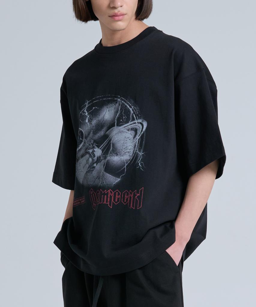 INTERSECTION Space Tour Oversized T-Shirt [Black]