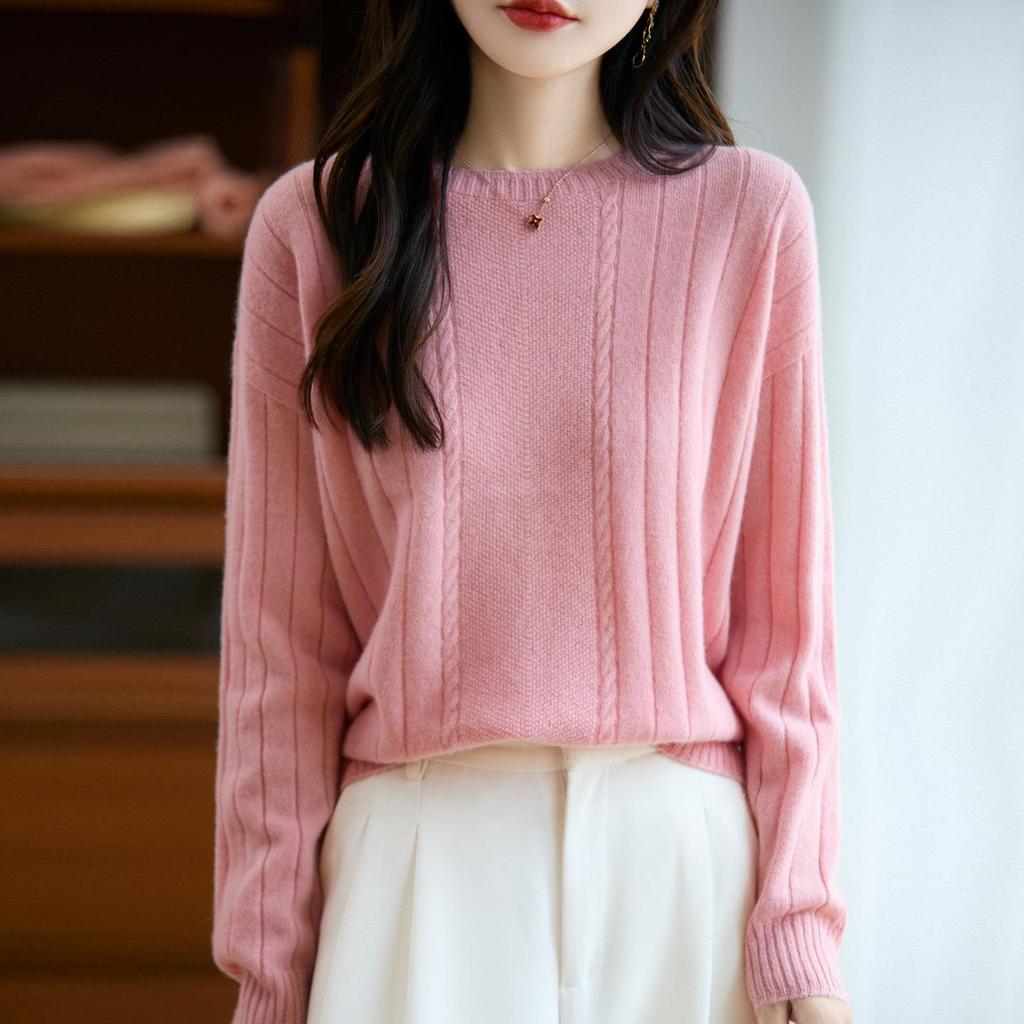2025 Women's Premium French Pure Wool Seamless Cable Knit Long-Sleeve Sweater Base Layer