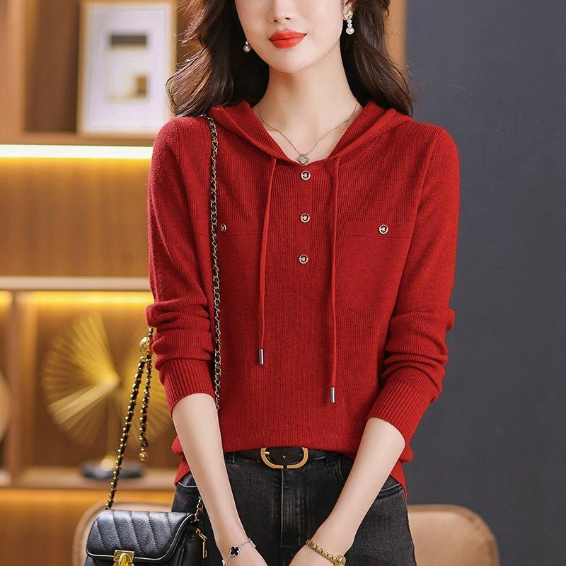 Early autumn new hooded knitted sweater women's loose age-reducing sweater fashion thin bottoming sweater women