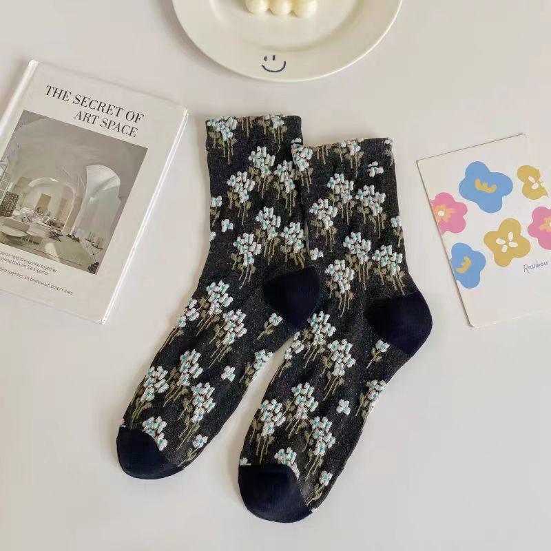 Autumn Socks for Women, Retro Embossed Floral Mid-calf Socks, Personalized Ethnic Trend Socks, Long Socks, Cotton