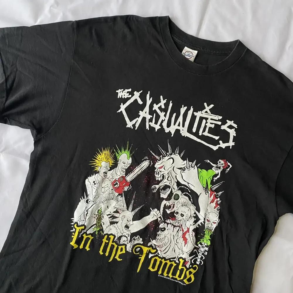 The Casualties In the Tombs short sleeve vintage black shirt L