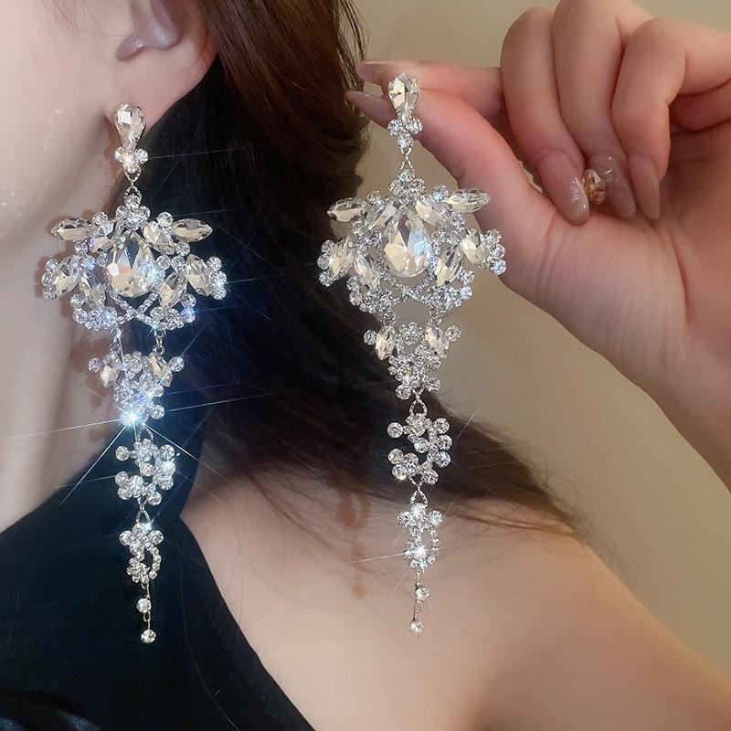 Silver Needle Diamond Water Drop Tassel Earrings - Elegant Court Style, Versatile & Luxurious Design.