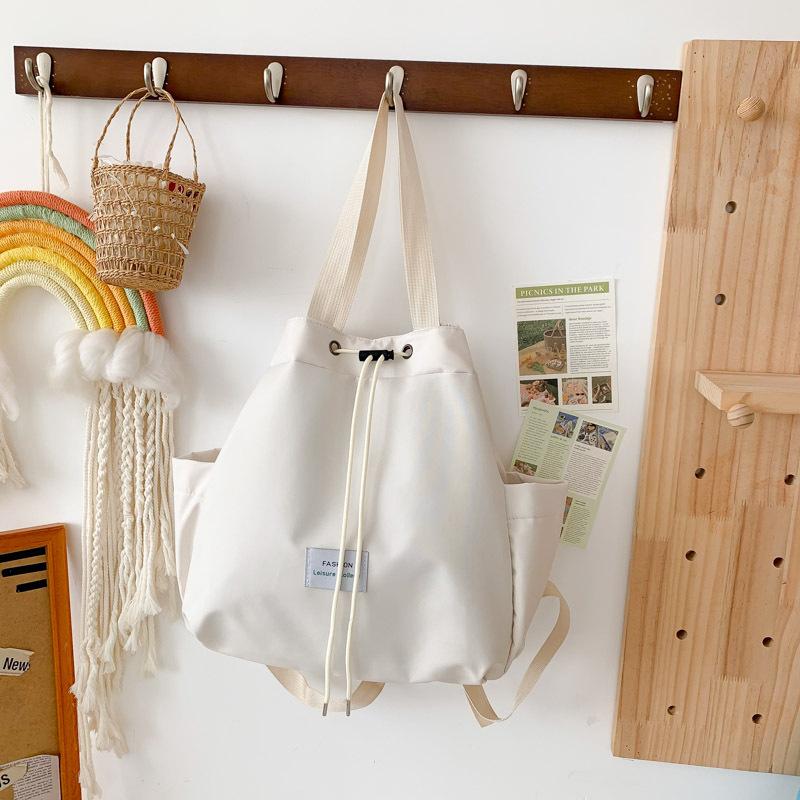 

Nylon cloth large-capacity Korean version of foreign style leisure bag 2025 early spring new backpack versatile ins bucket bag