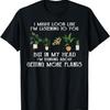 In meinem Kopf denke ich darüber nach, mehr Pflanzen zu kaufen T-Shirt