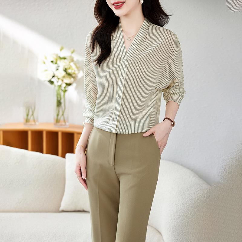 

Французская облегающая полосатая шелковая рубашка женская с длинным рукавом весенняя с V-образным вырезом из шелка тутового дерева темпераментный топ 2XL