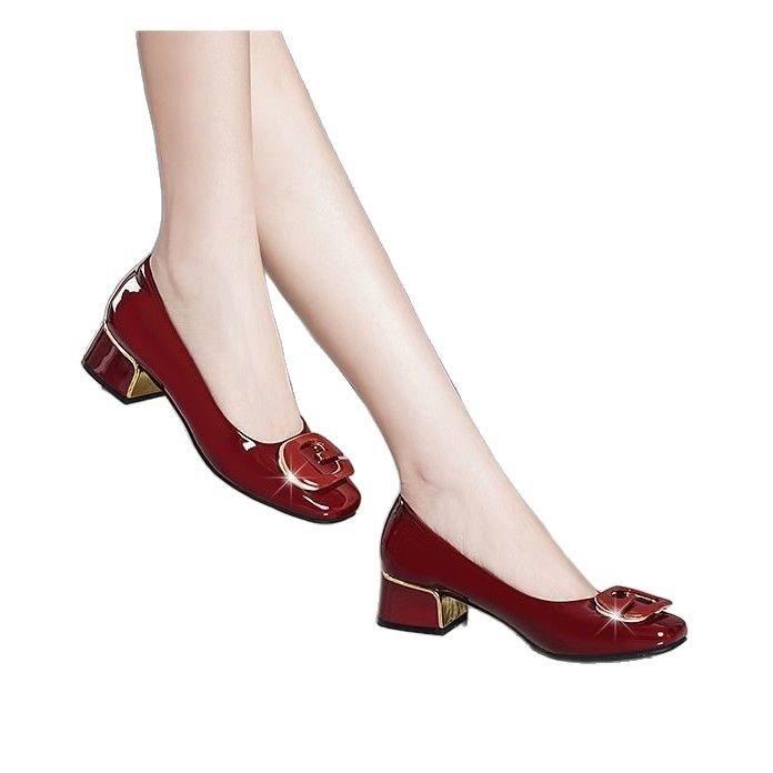 Shallow mouth medium heel single shoes women's 2025 spring new high-end women's shoes soft sole thick heel versatile casual patent leather shoes women