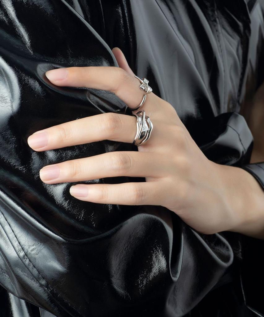 Heita Elviraq Silver Ring