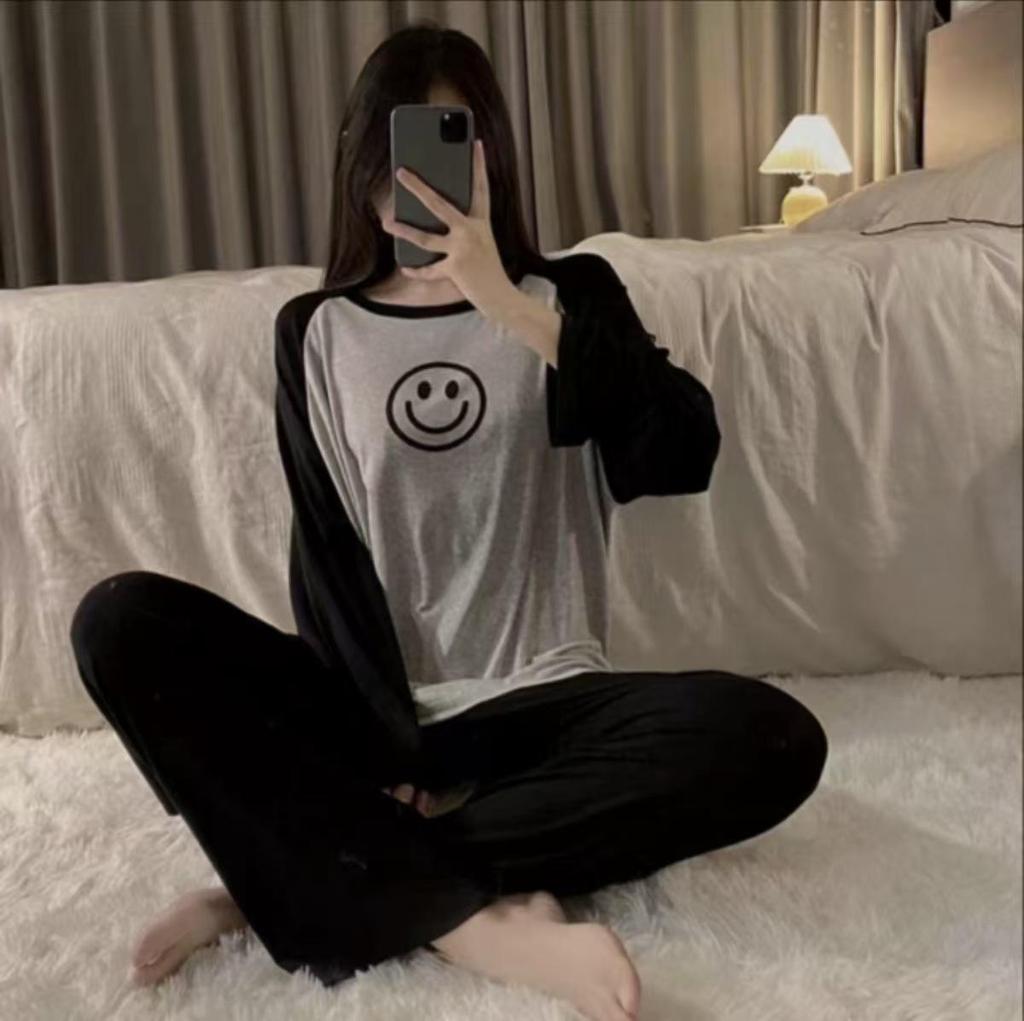 Women's Smile Face Cartoon Pajama Set - Long Sleeve Spring/Autumn Sleepwear