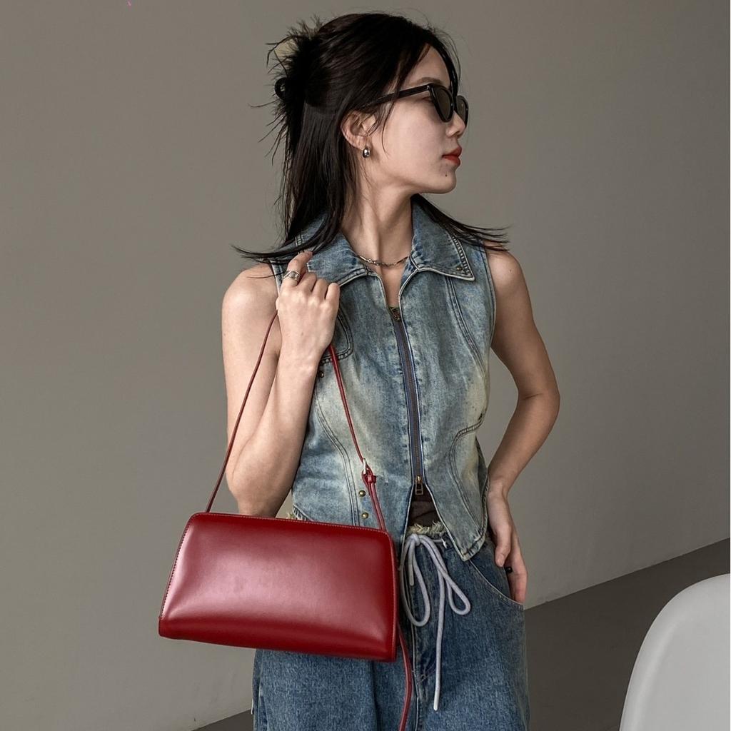 Leather Underarm Bag Women's New High-end Niche Design Shoulder Messenger Bag Bag